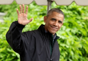 Top 10 Hinh anh binh di cua Tong thong My Barack Obama