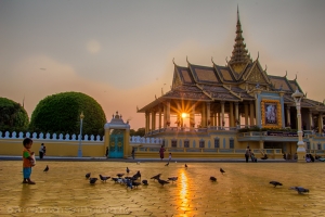 Top 10 Khach san gia re nhat tai Phnom Penh Campuchia