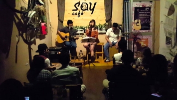 Top 10 Quan Cafe Acoustic lang man nhat tai Sai Gon ban nen den nhat