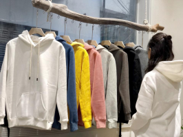 Top 5 Shop ban hoodie dep nhat pho Hoang Cau