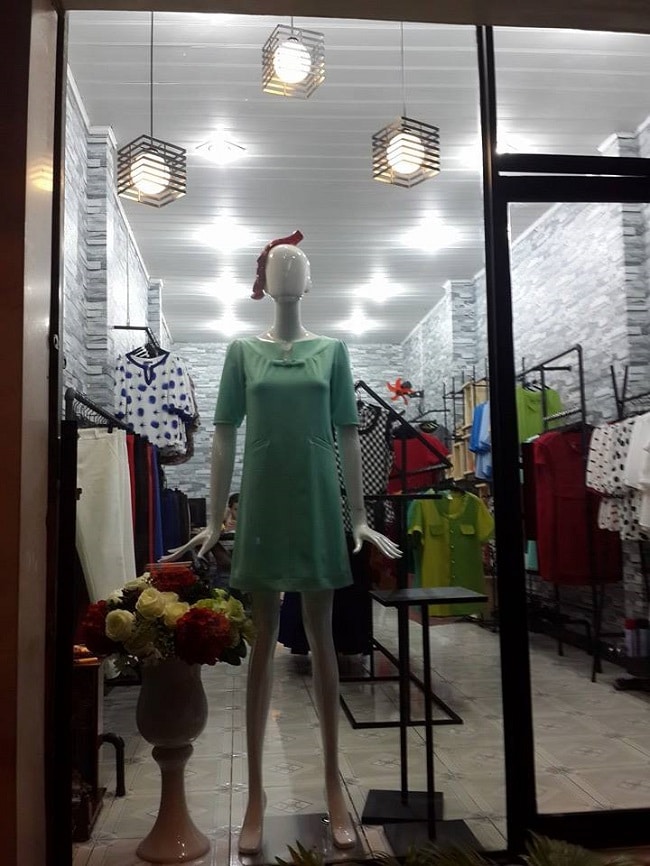 top 10 shop quan ao dat khach nhat duong kha van can 01 45 52