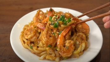 Top 8 Cach lam mi udon xao ngon mieng hap dan nhat
