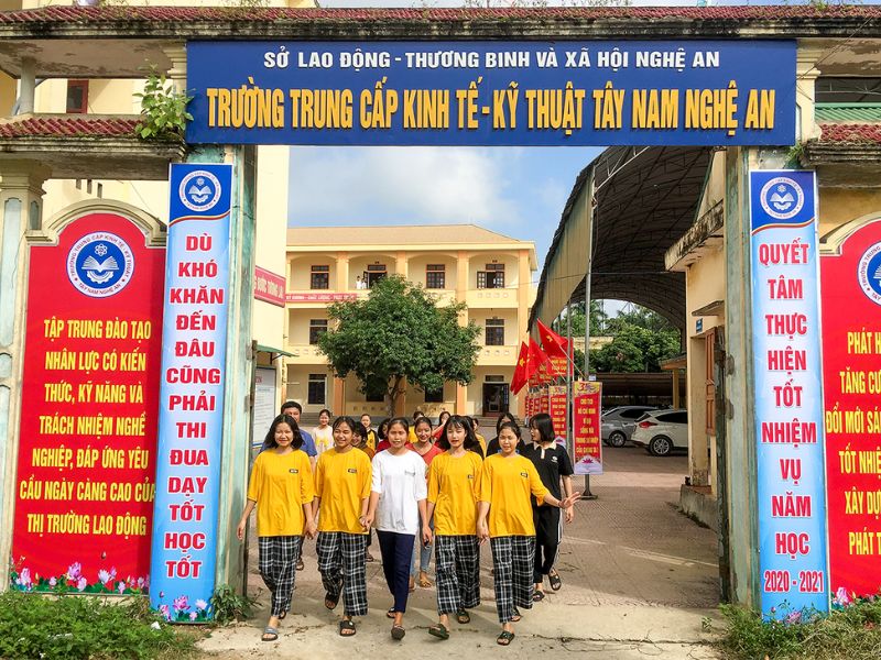 truong kinh te ky thuat tay nam nghe an