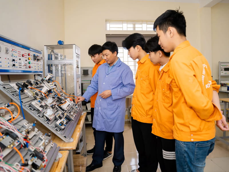 thuc hanh nghe dien cong nghiep