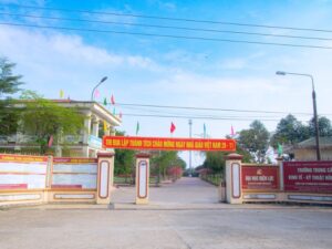 top truong trung cap nghe uy tin chuyen nghiep o nghe an 8